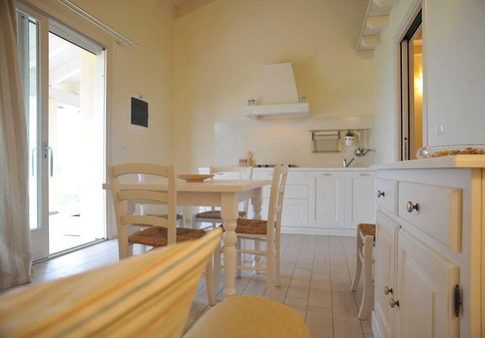 Agriturismo Colle Dei Pivi Понти-суль-Минчо Экстерьер фото